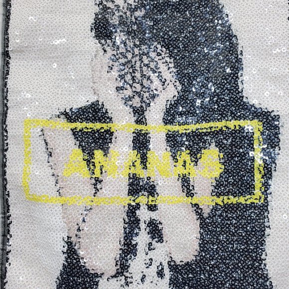 JEITO D'VESTIR eyelet short sleeve shirt with sequin girl with pineapple… - Picture 4 of 10